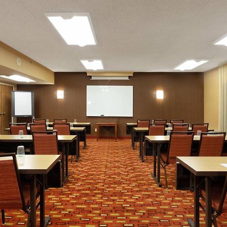 Courtyard By Marriott Dallas-Fort Worth/Bedford Exterior photo