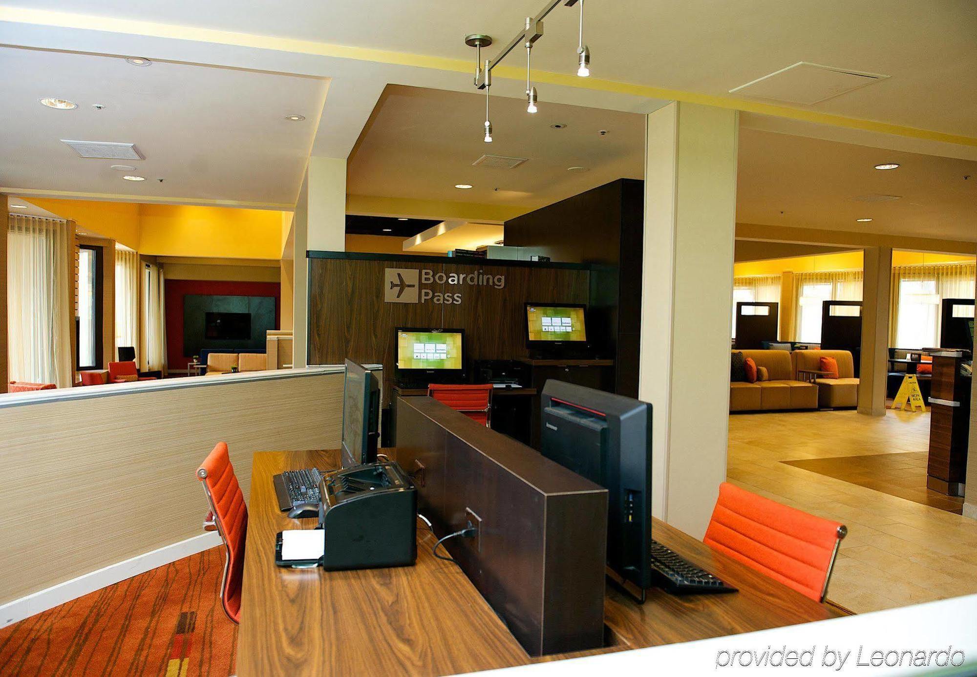 Courtyard By Marriott Dallas-Fort Worth/Bedford Exterior photo